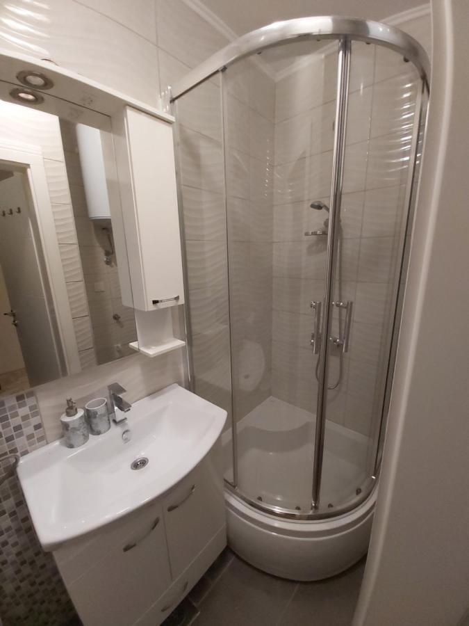 Apartment Nikirent Banja Luka Bagian luar foto