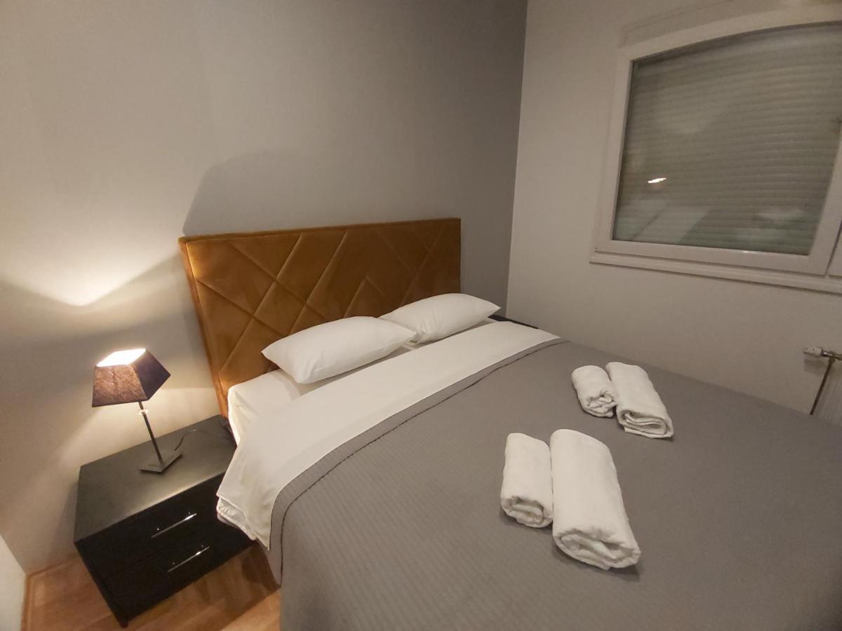 Apartment Nikirent Banja Luka Bagian luar foto