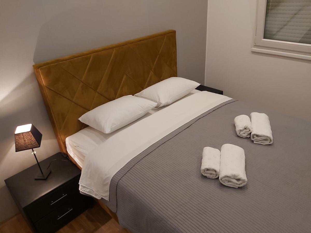 Apartment Nikirent Banja Luka Bagian luar foto