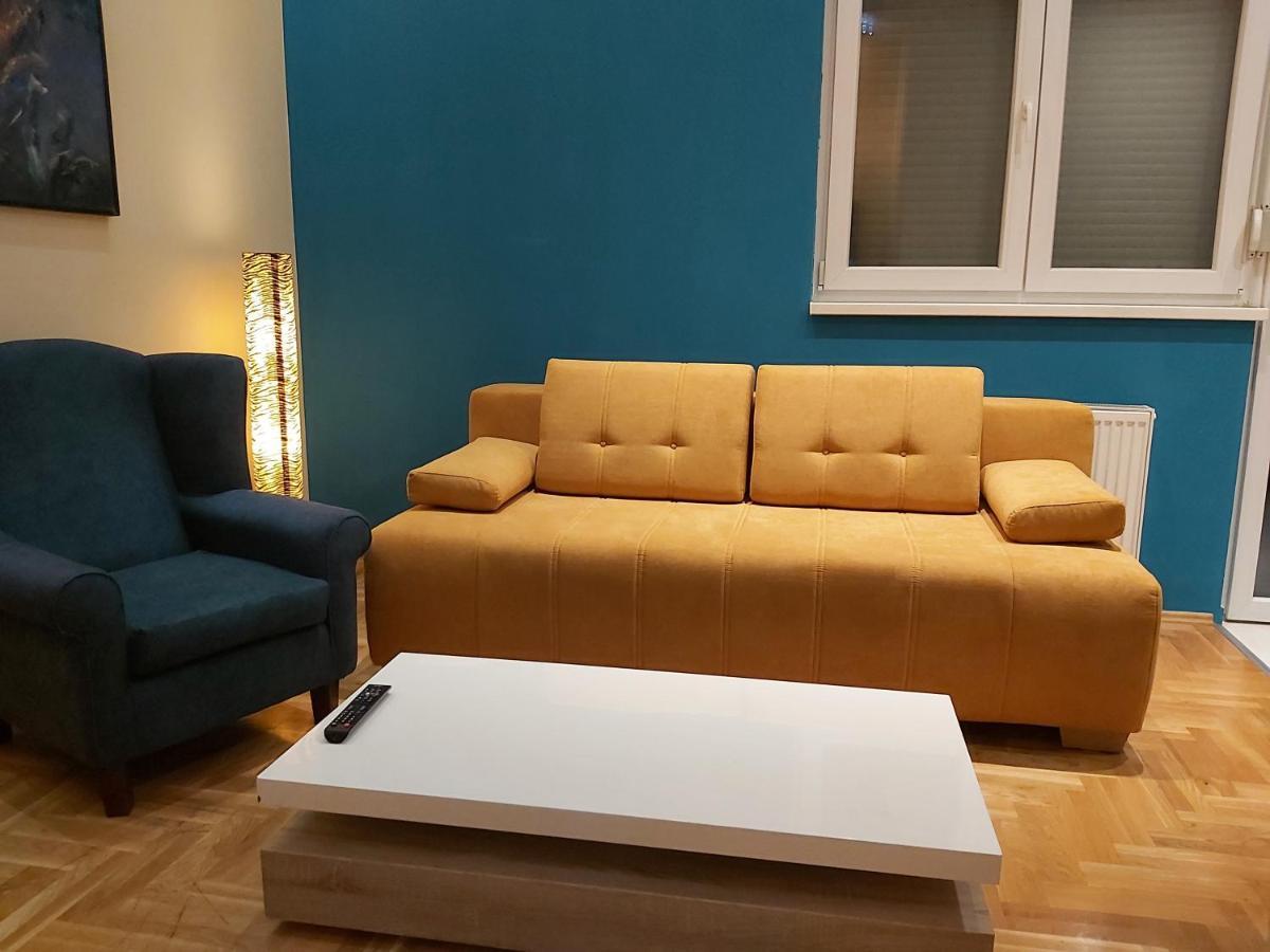 Apartment Nikirent Banja Luka Bagian luar foto