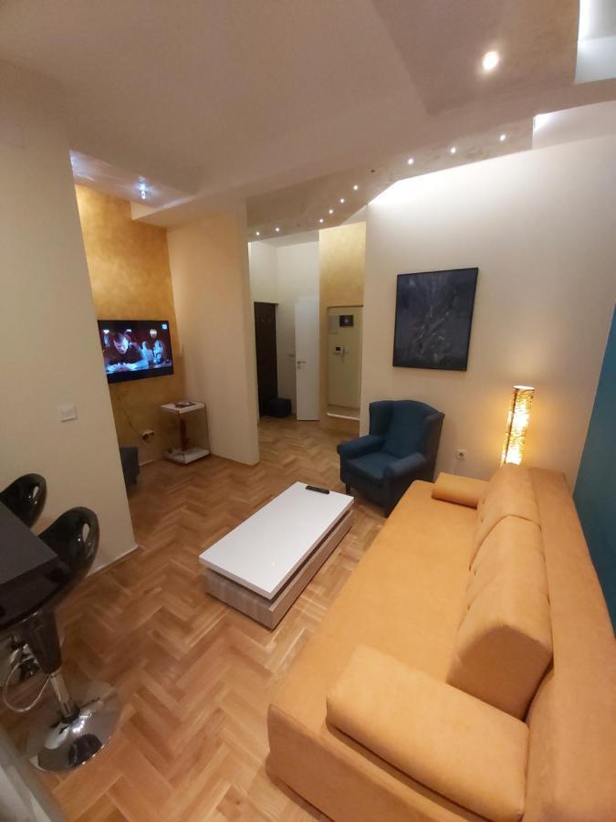 Apartment Nikirent Banja Luka Bagian luar foto
